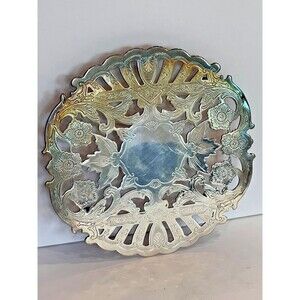 Wallace 7321 VIntage 1960's TRIVET, Silver Plated, Footed, Etched Floral Design
